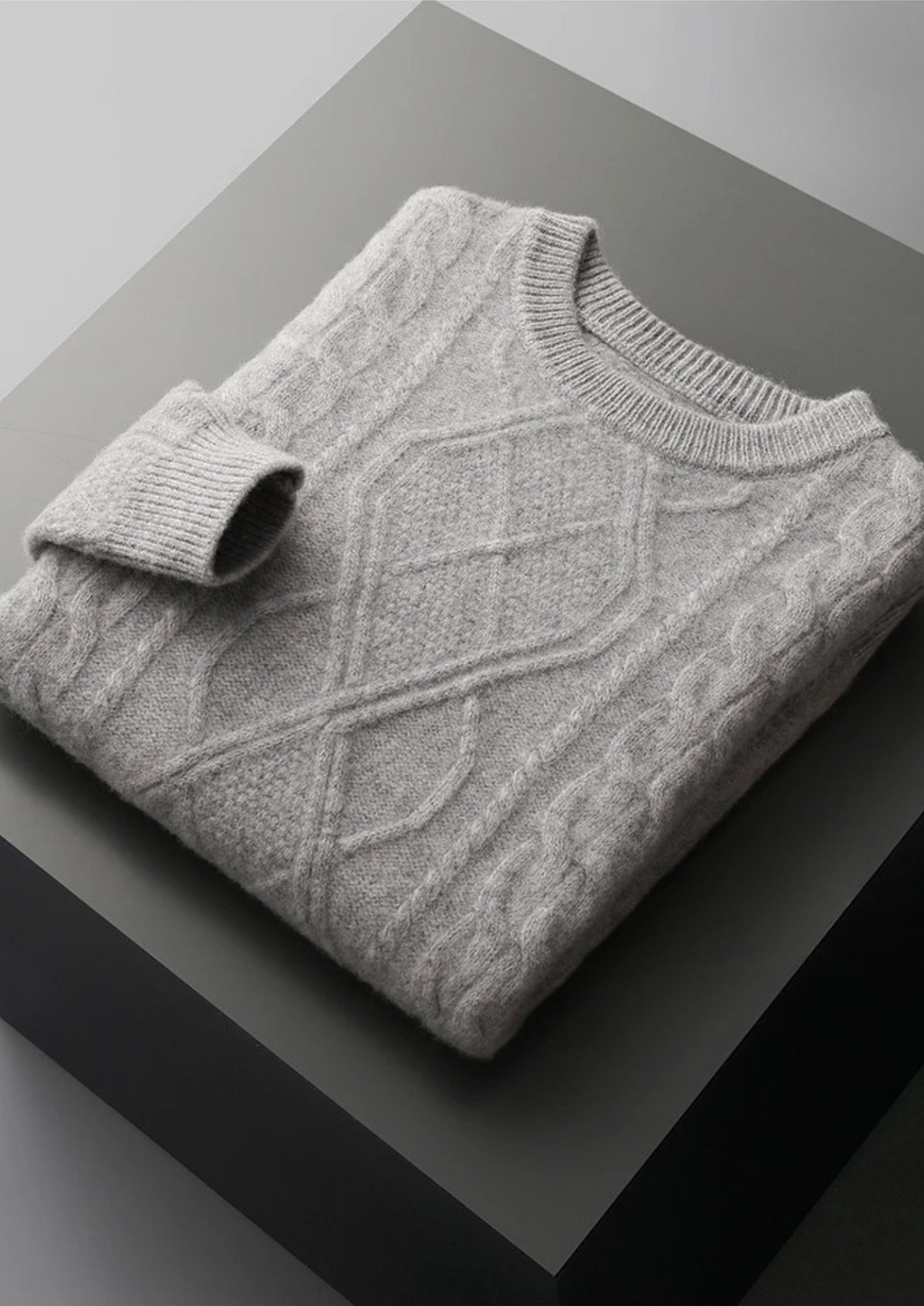 PURE EXTRA-FINE MERINO WOOL WINTERTIME CREWNECK