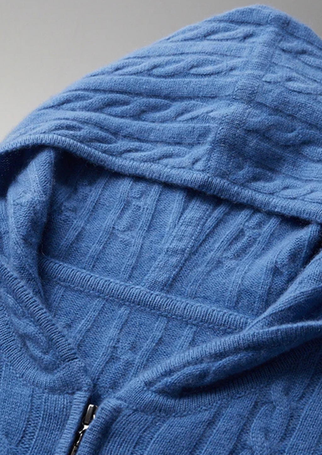 PREMIUM CASHMERE CABLE KNIT ZIPPER HOODIE