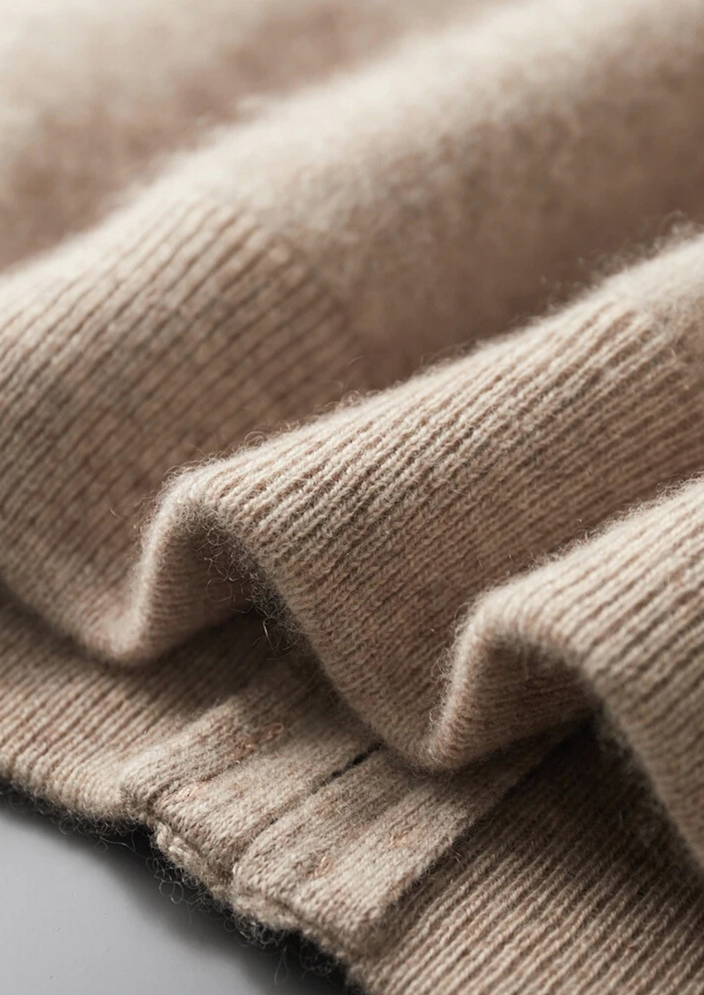 PREMIUM CASHMERE TWO TONE ZIP CARDIGAN