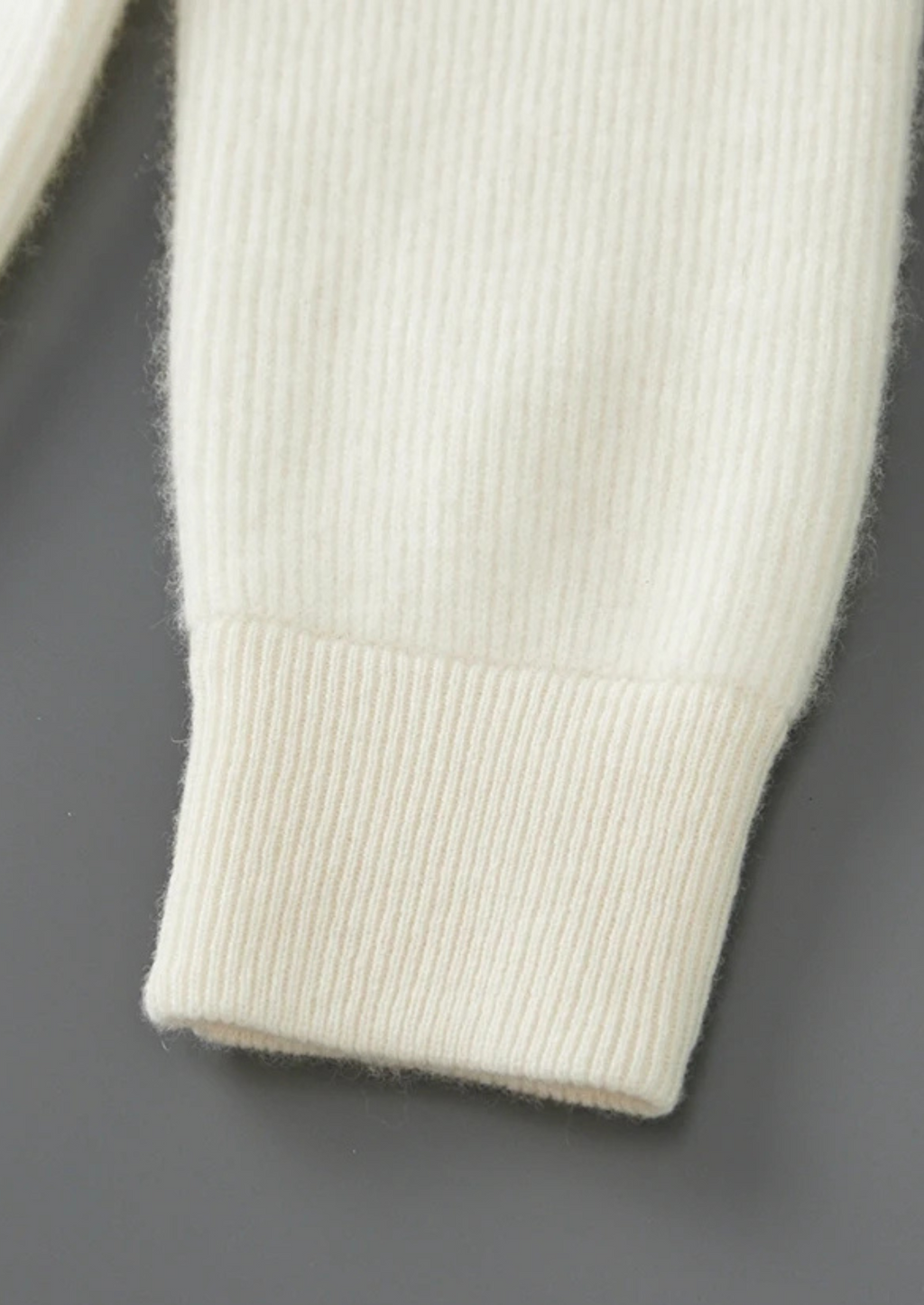 PURE EXTRA-FINE MERINO WOOL RIBBED ZIPPER CARDIGAN