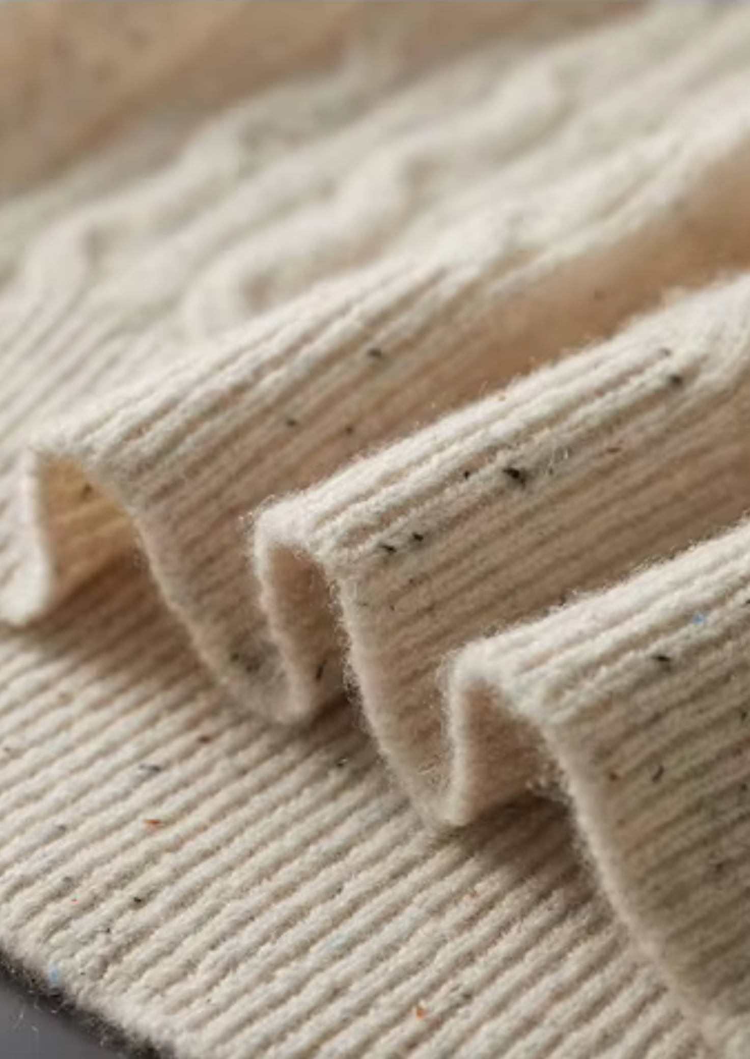 PURE EXTRA-FINE MERINO WOOL NEPPED CABLE CREWNECK