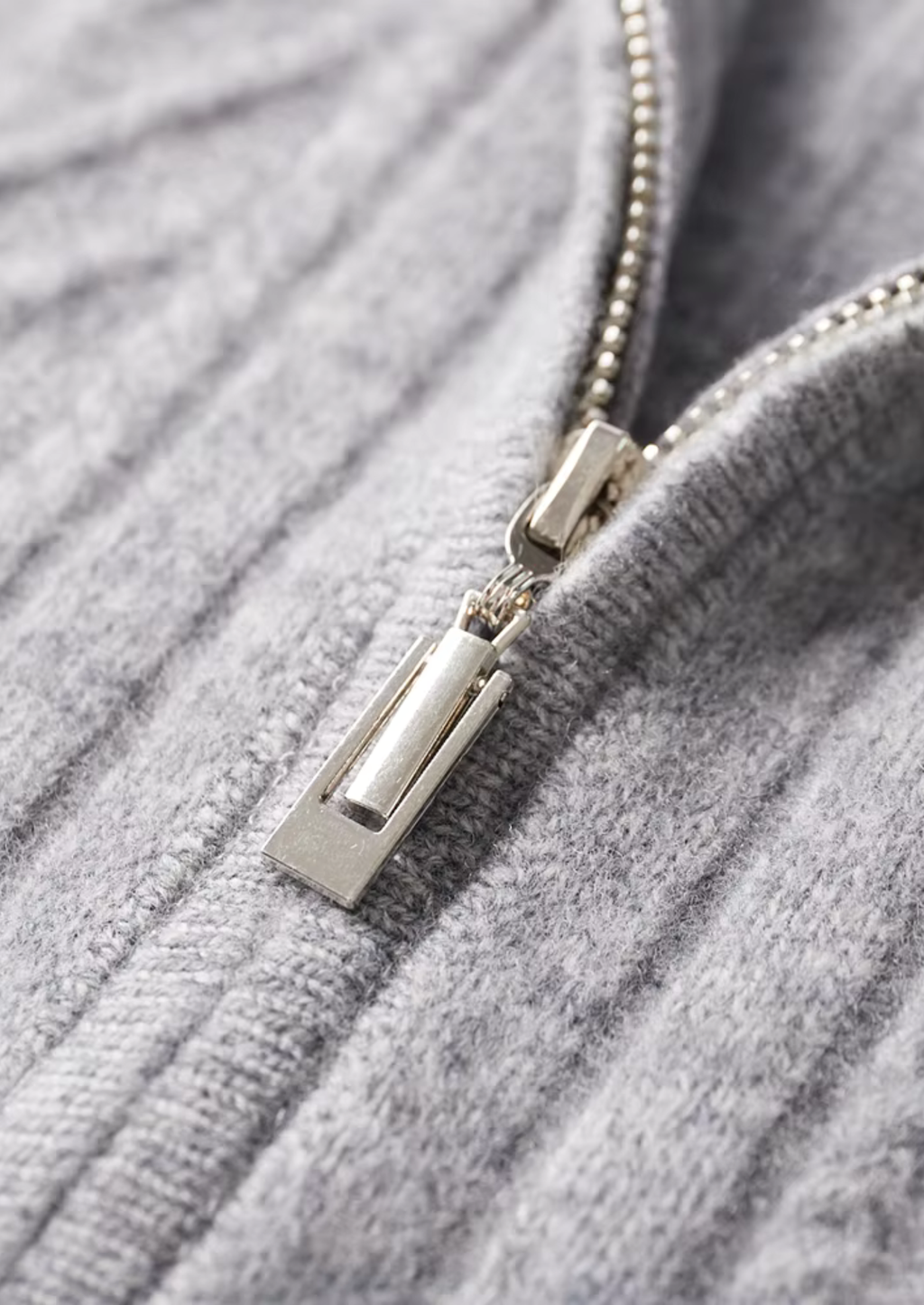 PURE EXTRA-FINE MERINO WOOL PATTERNED ZIP CARDIGAN