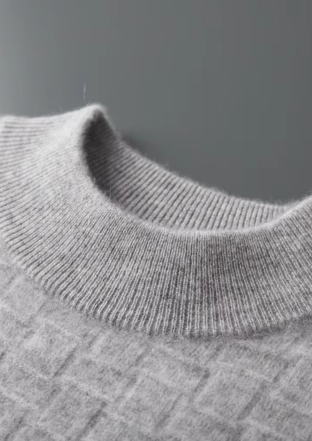 PURE EXTRA-FINE MERINO WOOL TEXTURED MOCKNECK