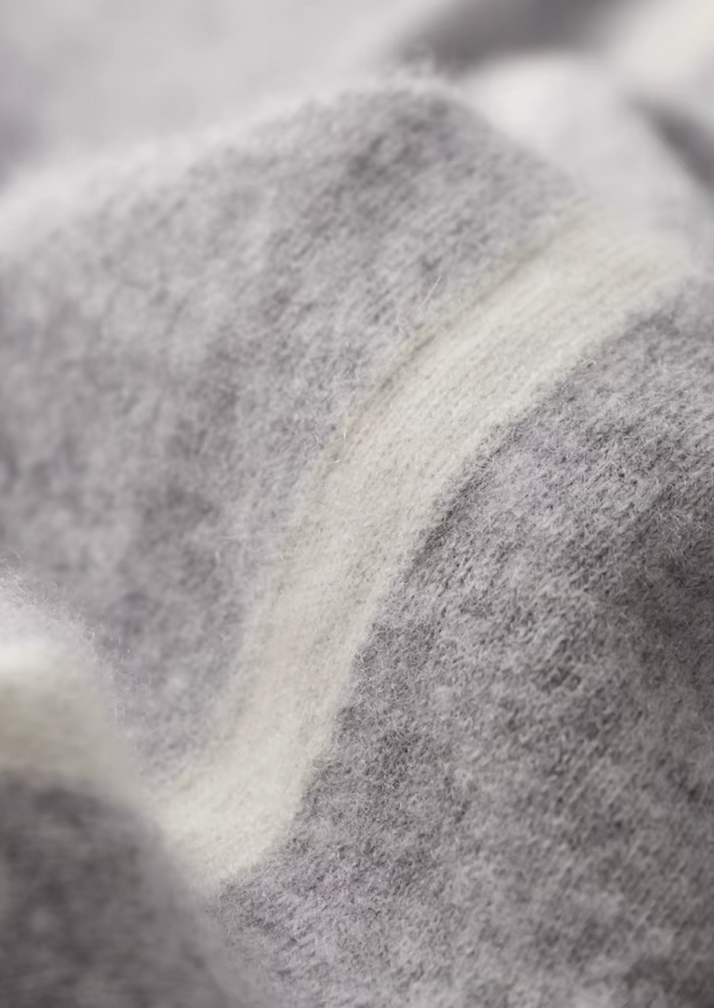 PREMIUM CASHMERE LEISURE SET