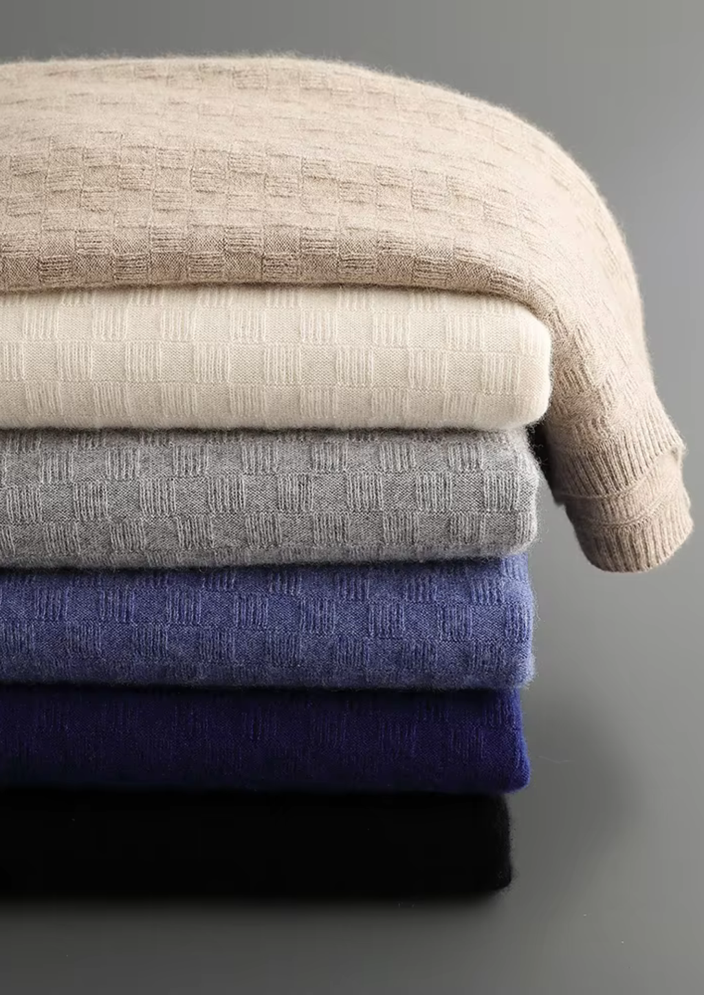 PREMIUM CASHMERE TEXTURED CREWNECK